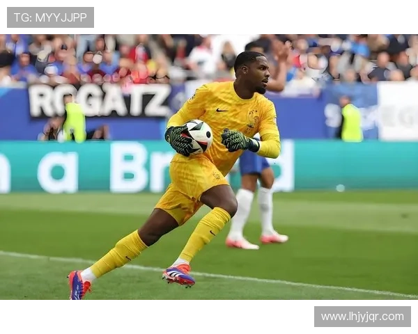 内维尔批切尔西像青年队桑切斯